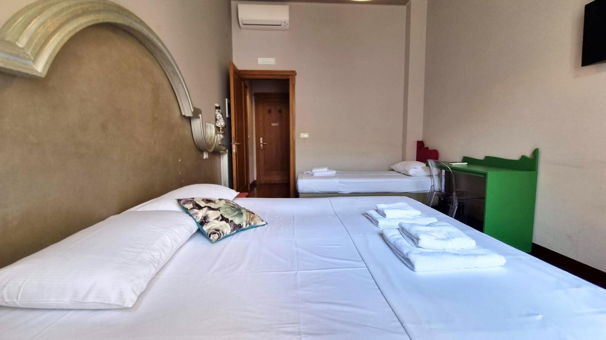 Locanda Al Volo Tommaseo Trieste Eksteriør billede