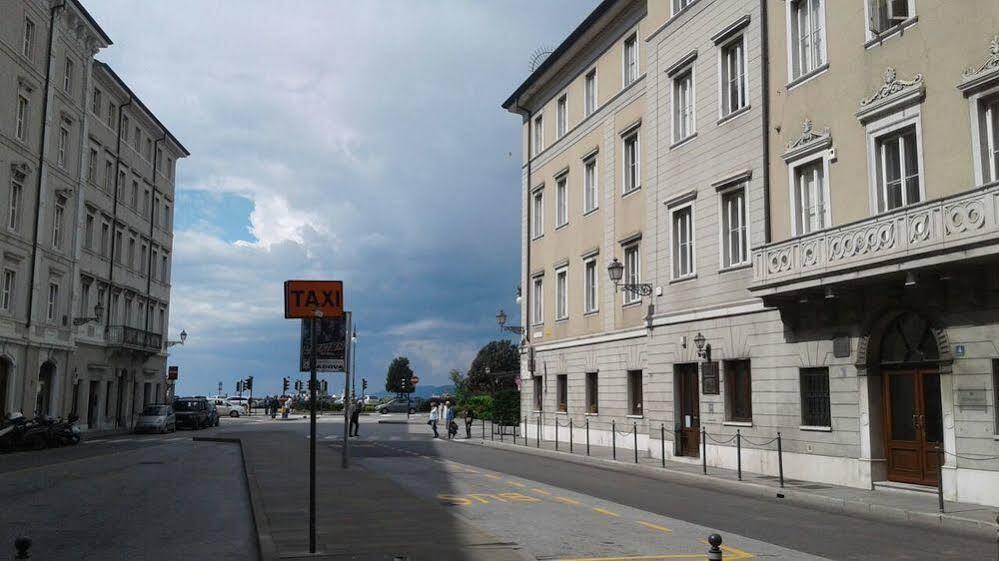 Locanda Al Volo Tommaseo Trieste Eksteriør billede